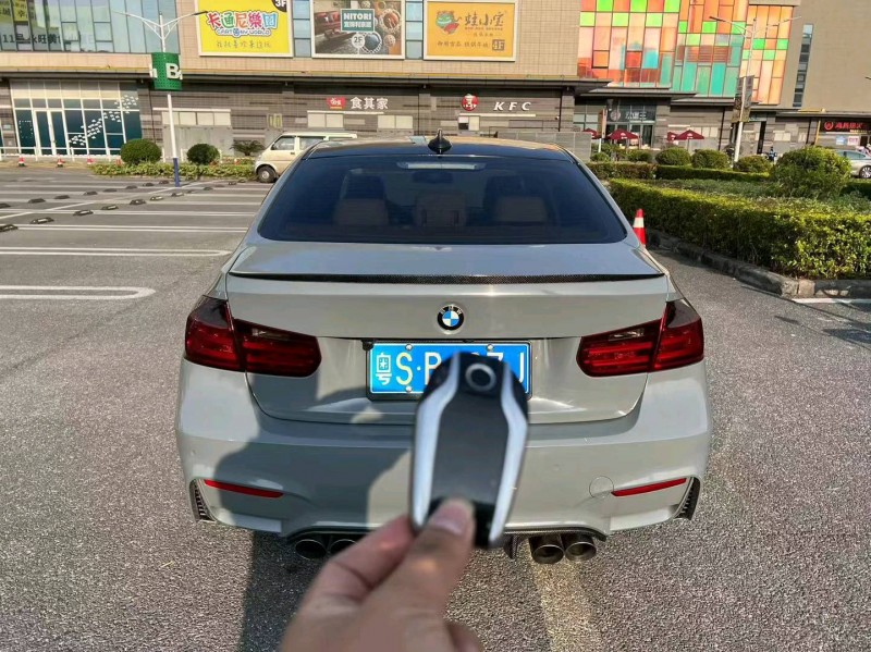 广州14年宝马3系8