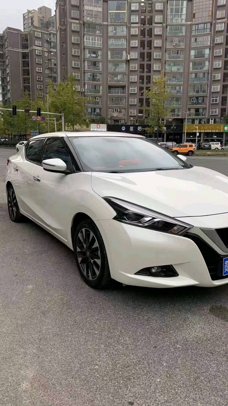 遵義19年日產藍鳥2