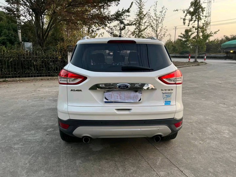 徐州15年福特翼虎9