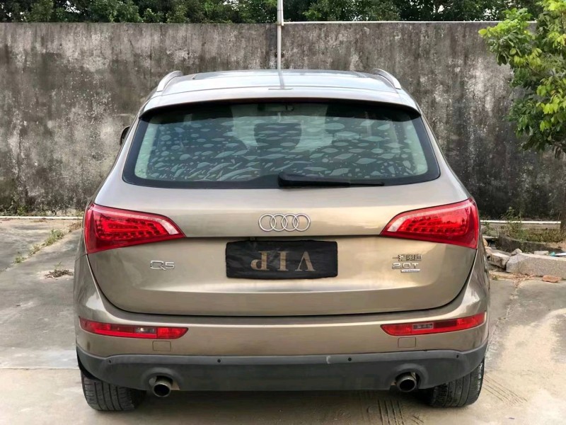 珠海12年奥迪Q57