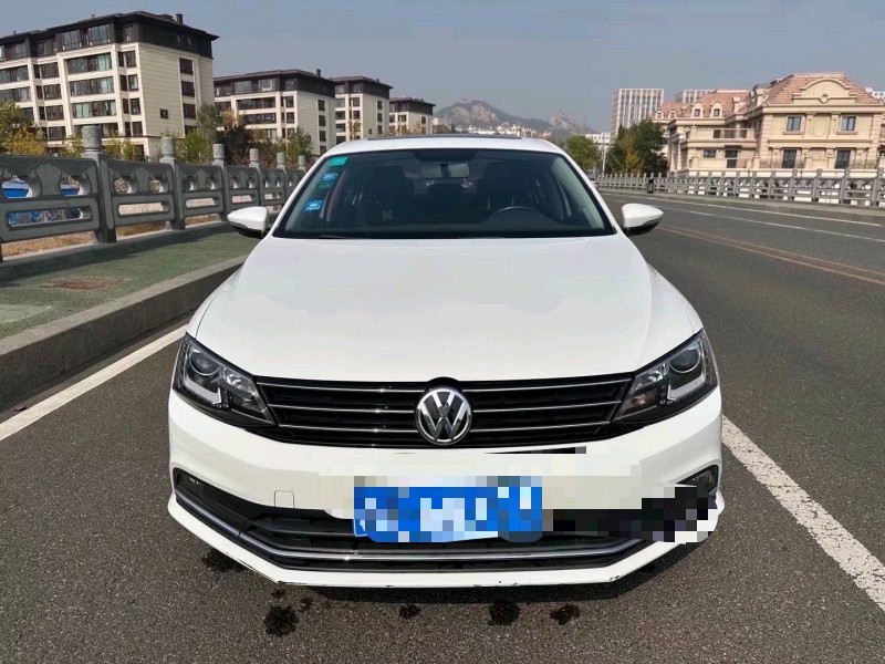 青岛16年大众速腾1