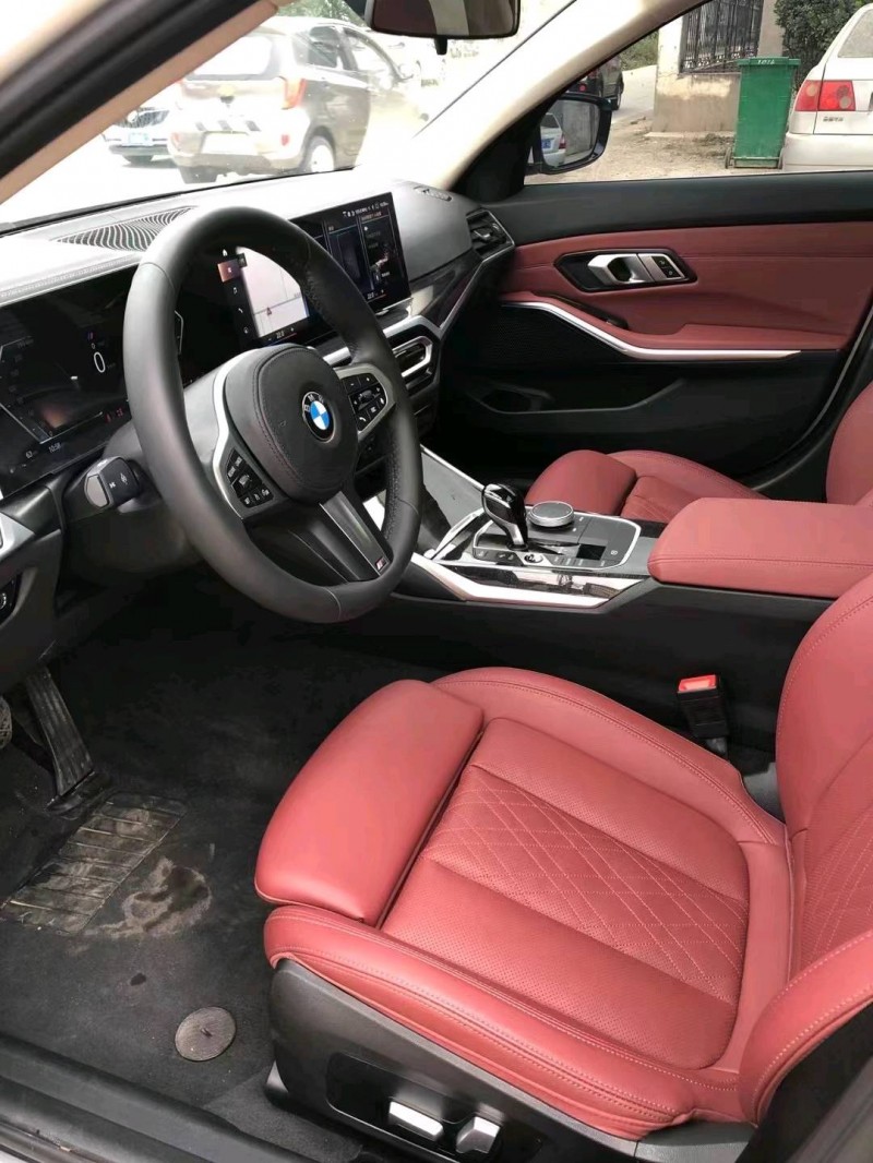 保定23年宝马3系6