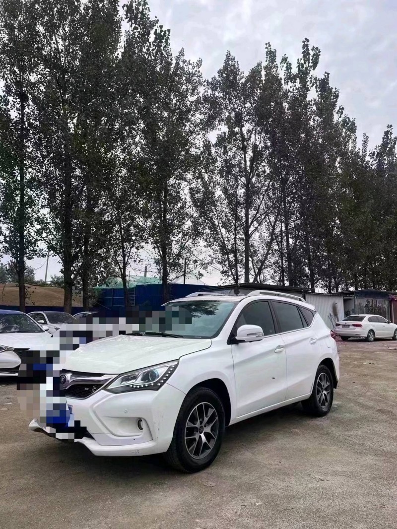 菏泽17年比亚迪宋2