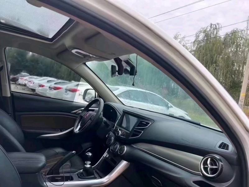 菏泽17年比亚迪宋4