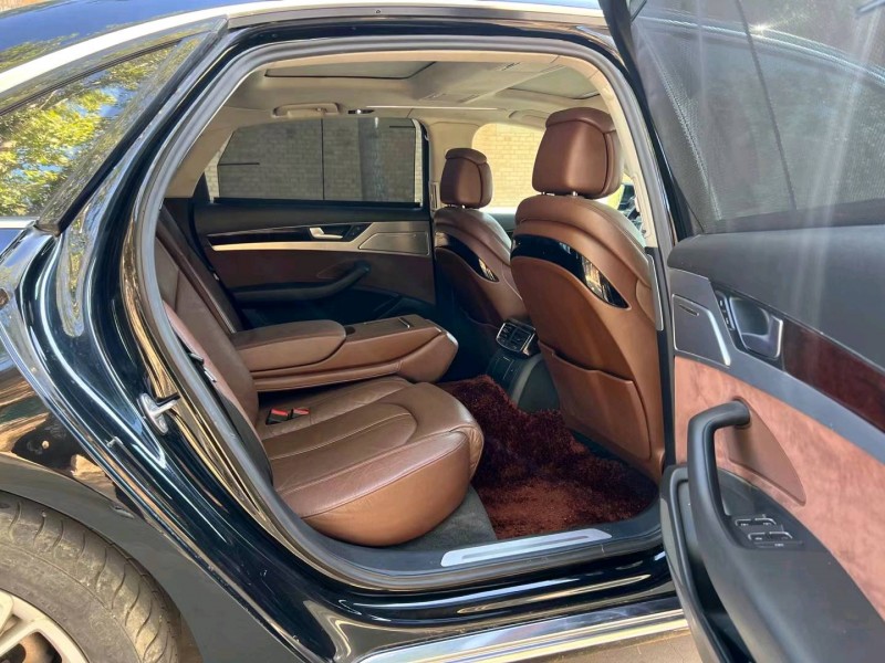 保定16年奥迪A8L5