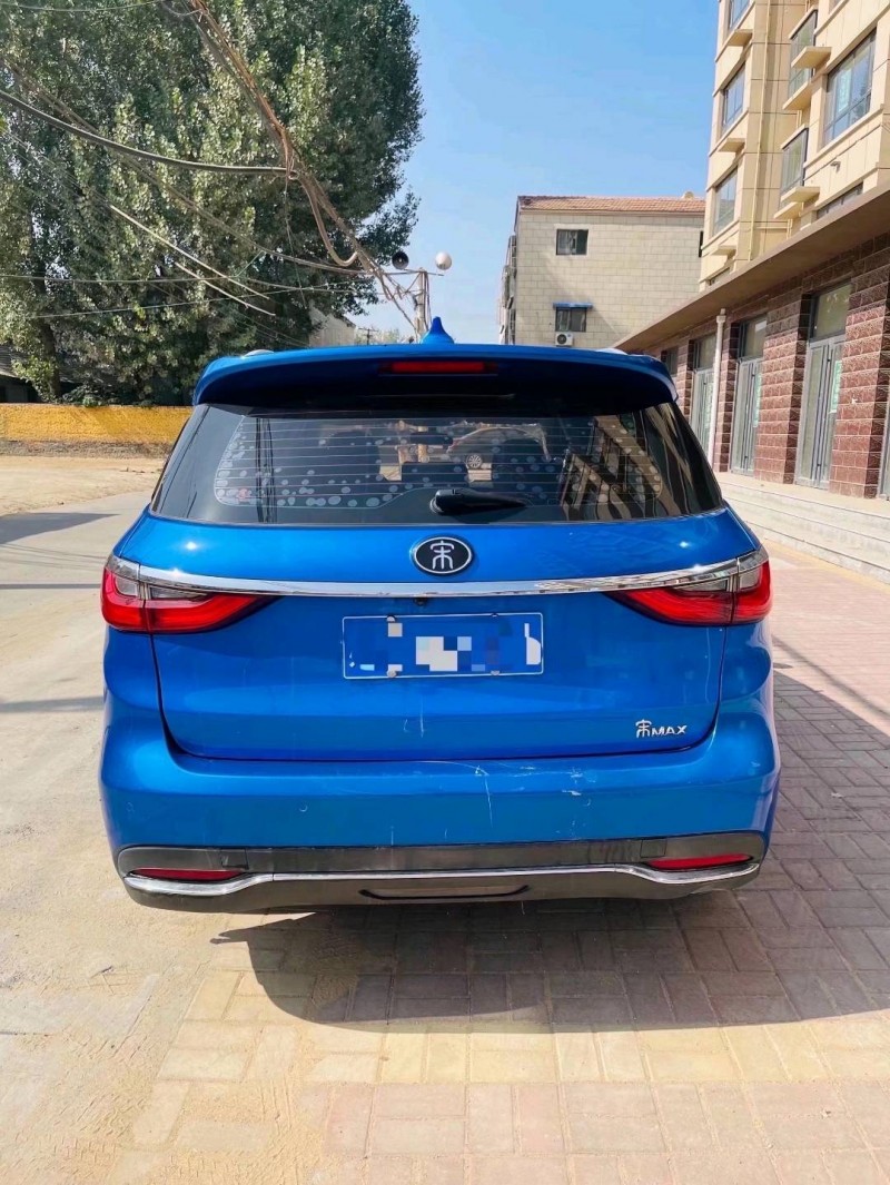 聊城18年比亚迪宋MAX9