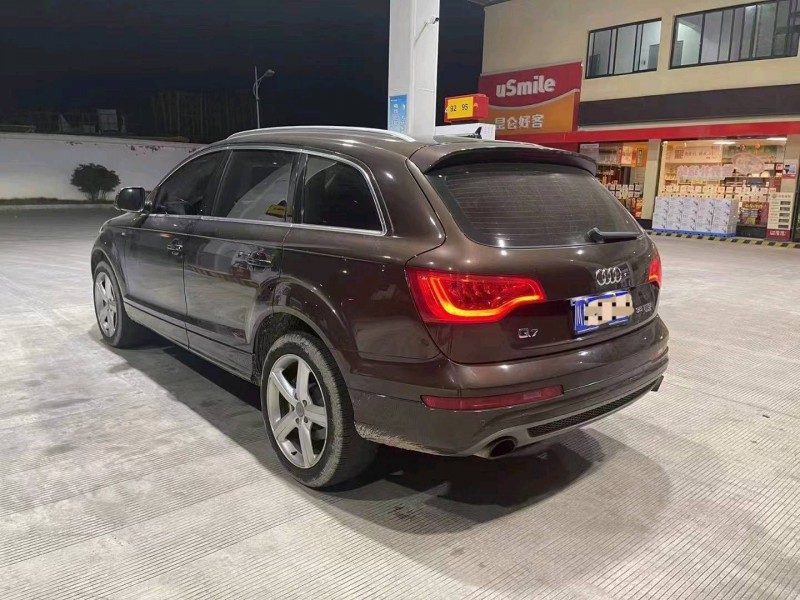 衡阳14年奥迪Q74
