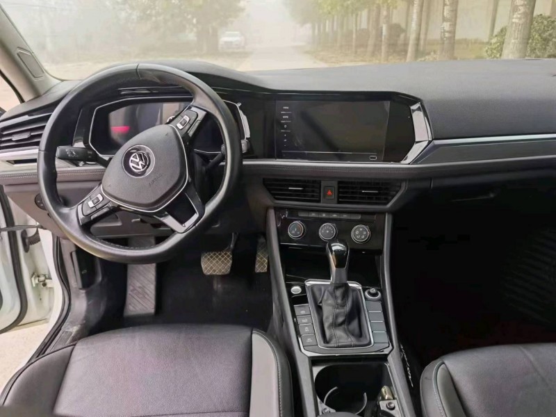 保定21年大众速腾8