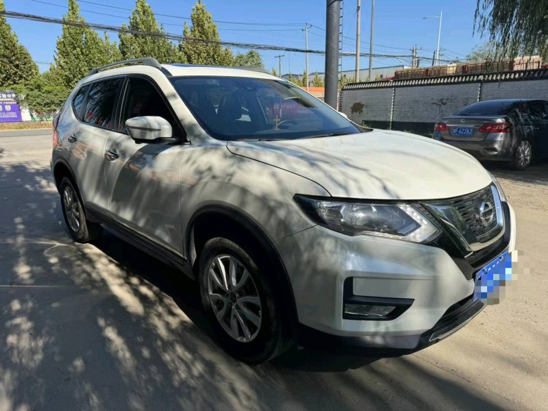 保定19年日产奇骏2