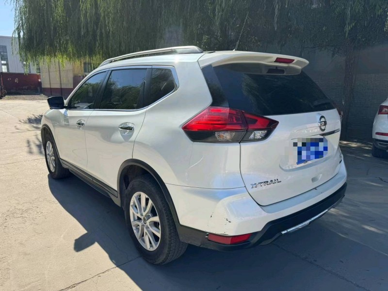 保定19年日产奇骏8