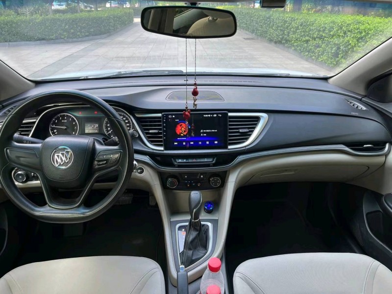 烟台17年别克英朗8