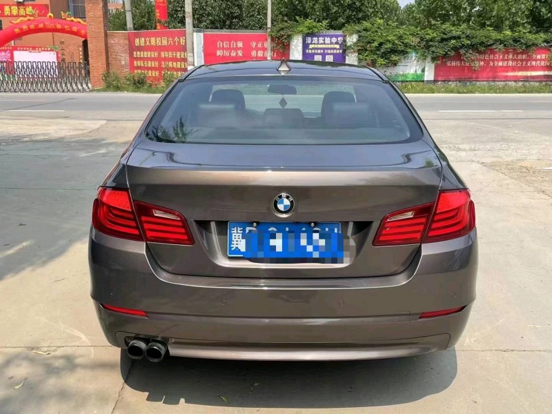 保定13年宝马5系9