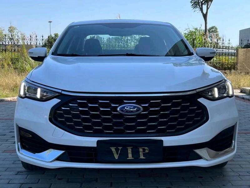 邵阳22年福特福睿斯1