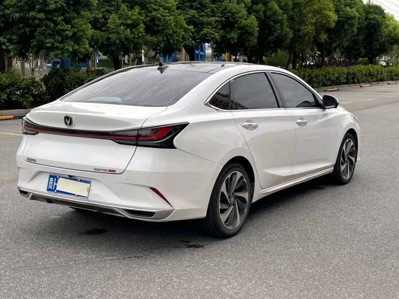 广州23年长安汽车锐程CC5