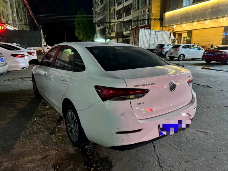 珠海18年别克英朗4