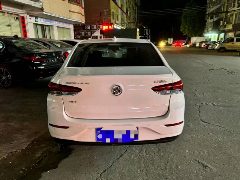 珠海18年别克英朗7