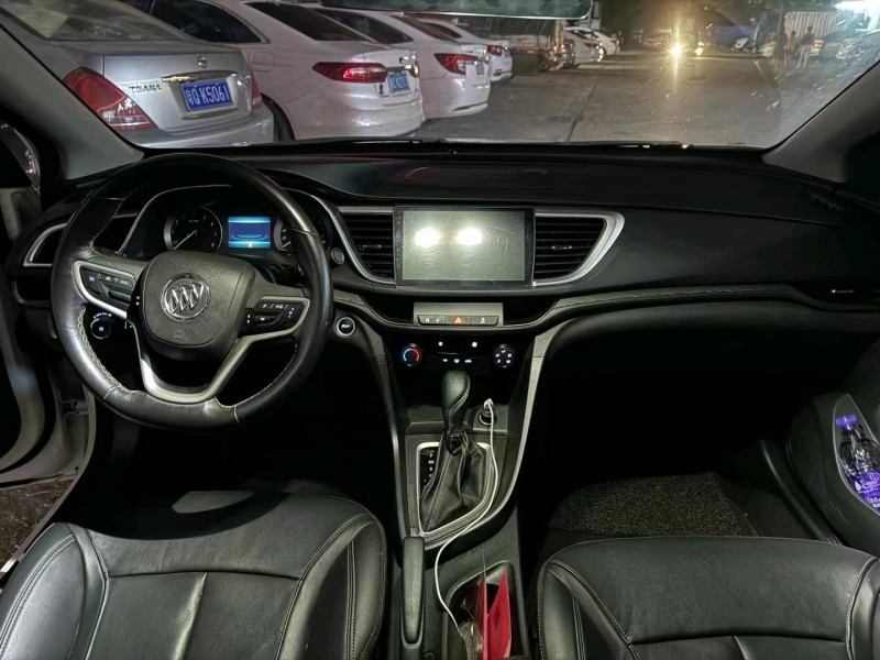 珠海18年别克英朗8