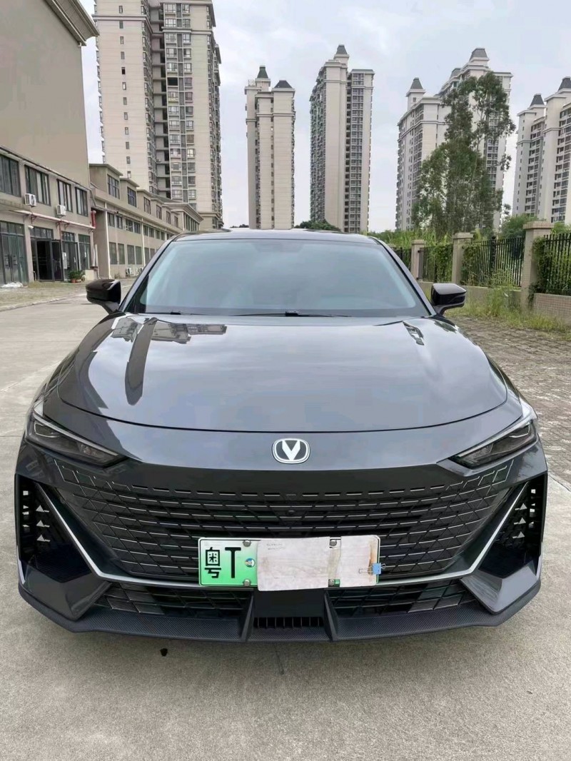 江门23年长安汽车UNI-V1