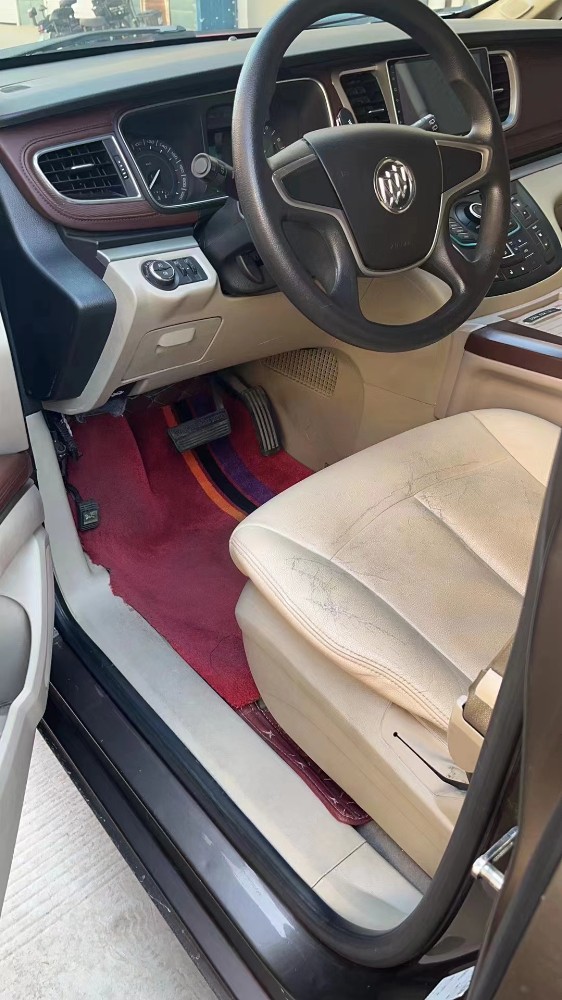 石家庄15年别克GL85