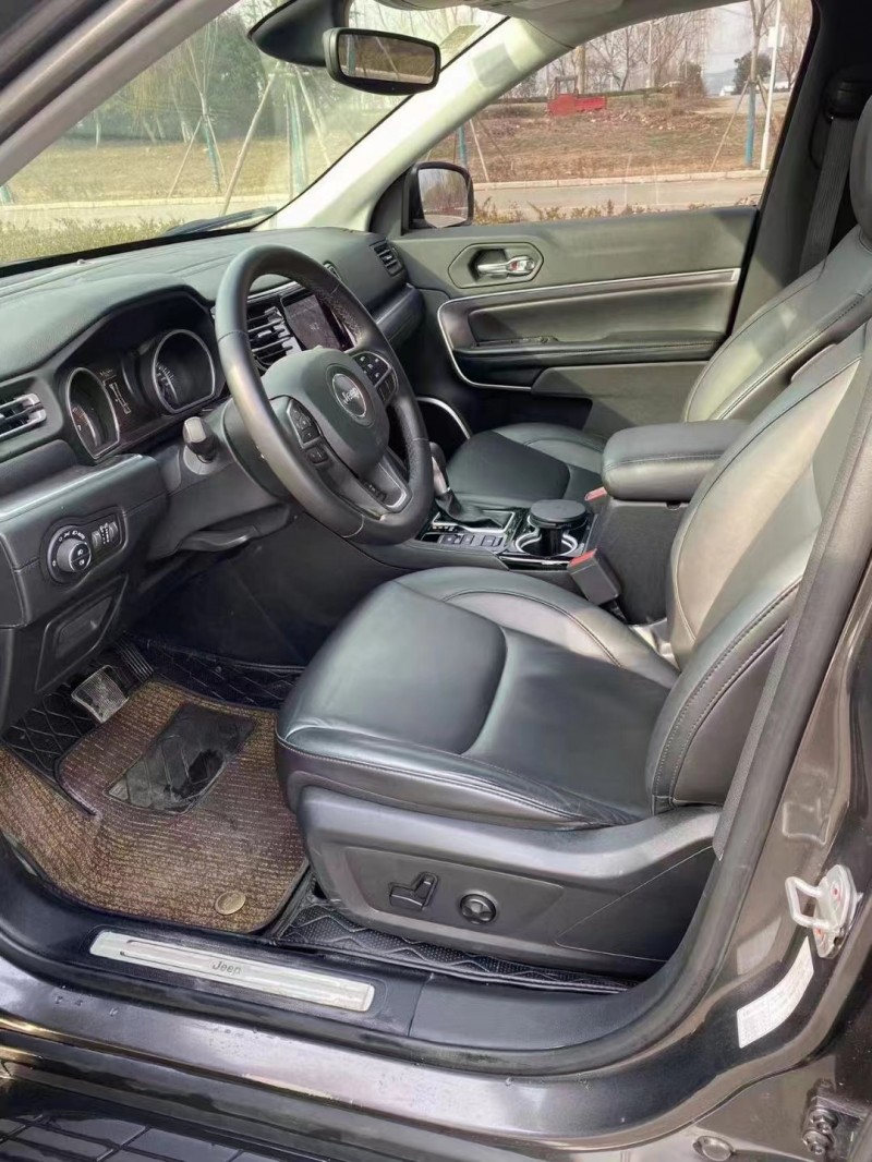 徐州19年Jeep指挥官4