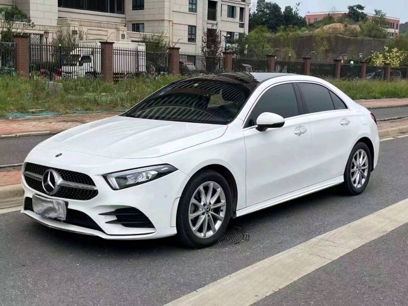 衡阳19年奔驰A8