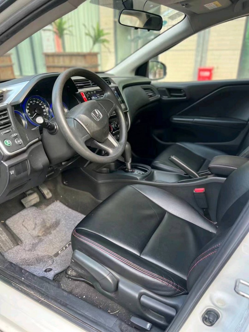珠海18年本田锋范4