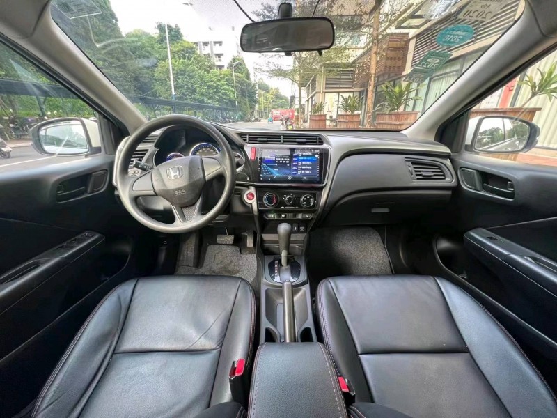 珠海18年本田锋范5