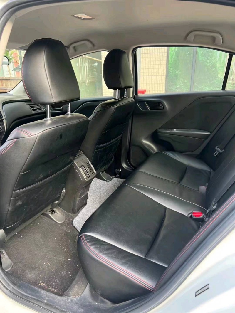 珠海18年本田锋范8