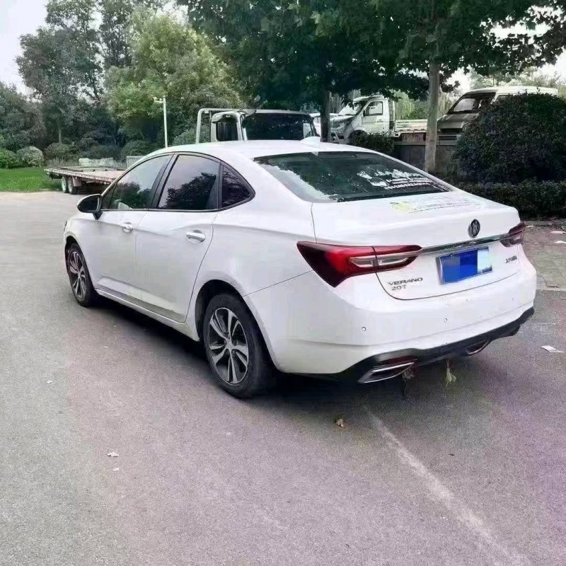 枣庄20年别克威朗7