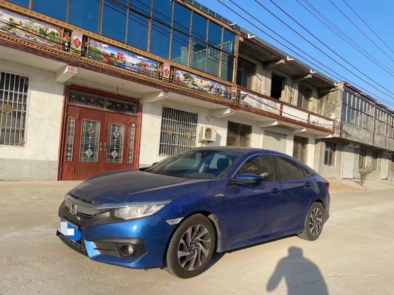 菏泽17年本田思域3