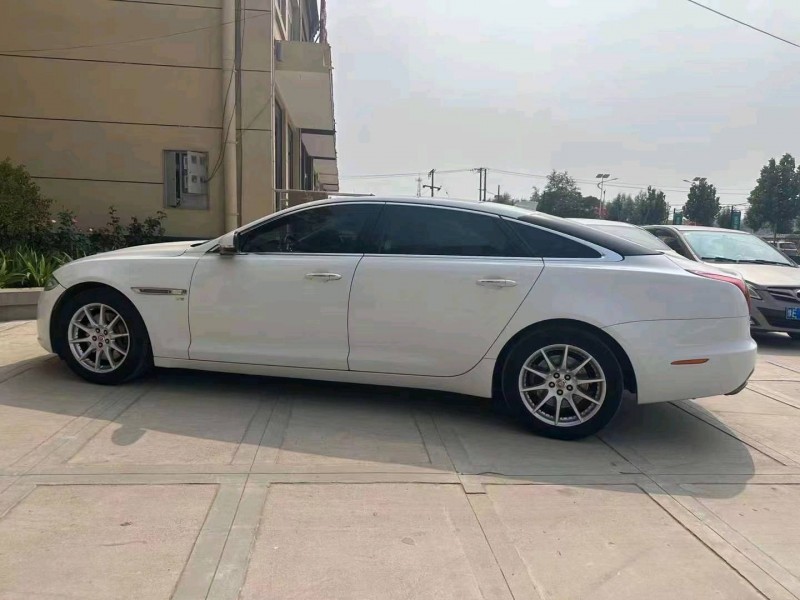 衡阳16年捷豹XJL9