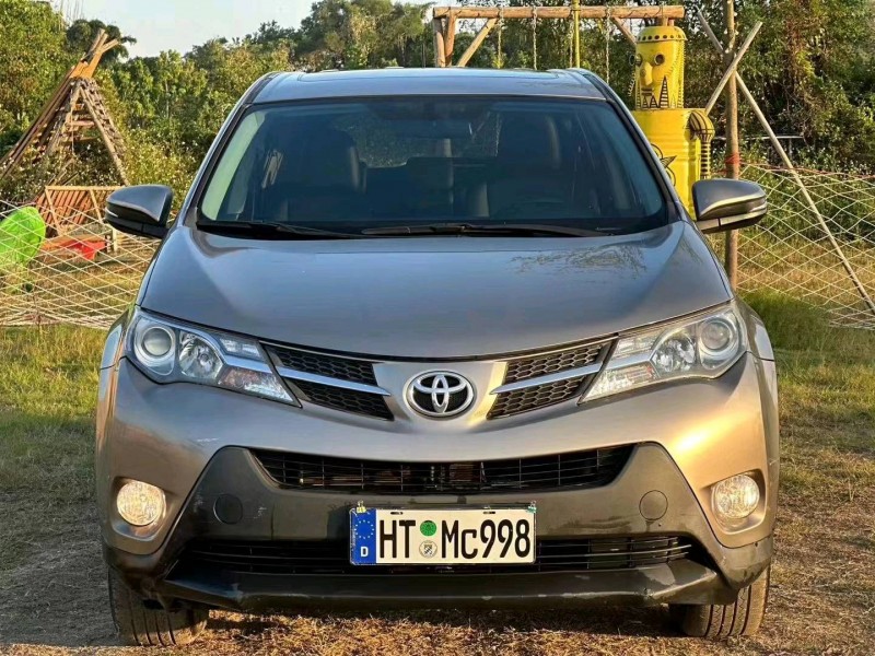 汕头15年丰田RAV4荣放1