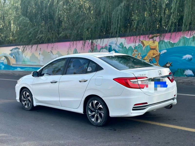 济宁18年本田凌派4