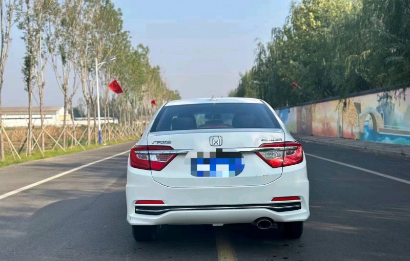 济宁18年本田凌派5