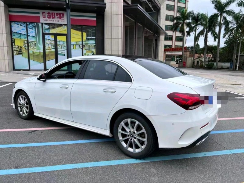 珠海21年奔驰A6