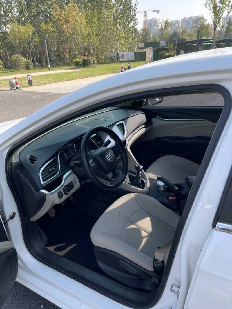 淄博17年别克英朗3