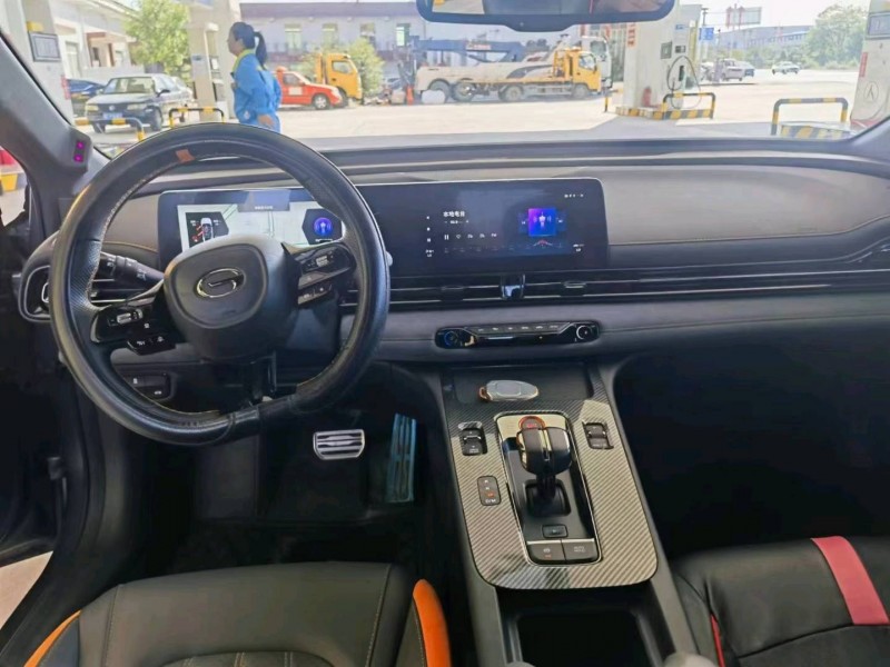 保定22年传祺影豹4