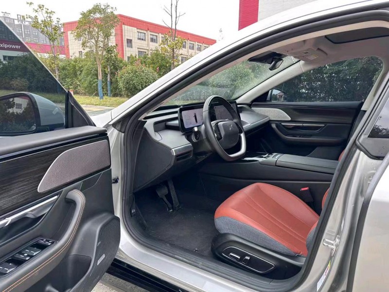 鹽城23年小鵬汽車p77
