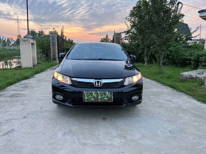 徐州13年本田思域1