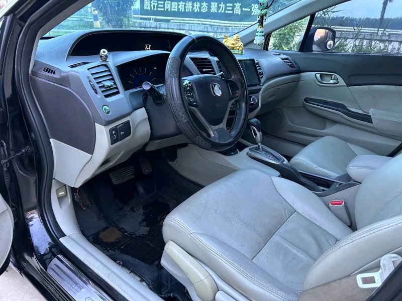 徐州13年本田思域5