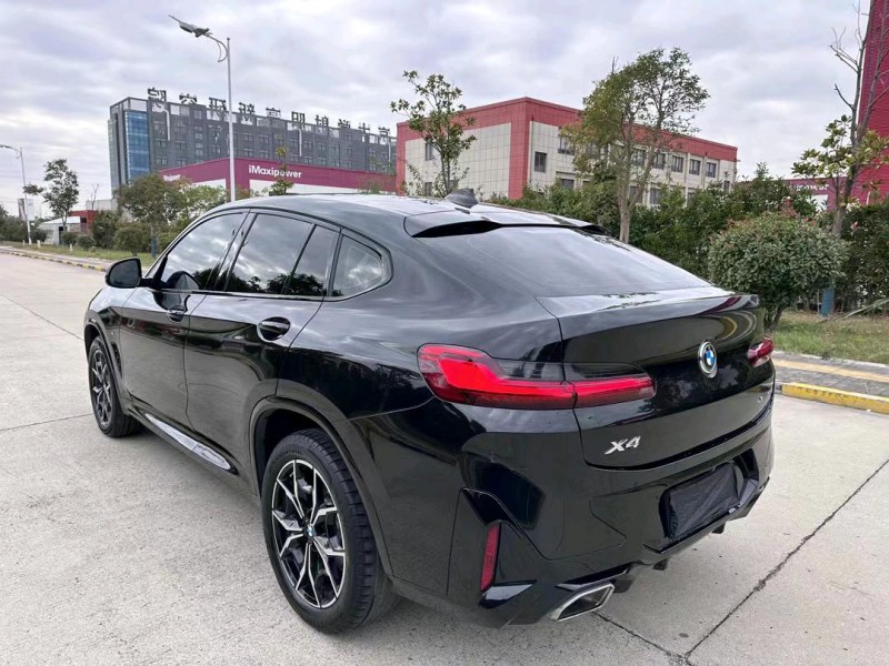 盐城23年宝马X48