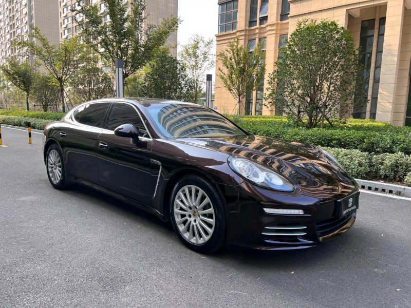 东营15年保时捷帕拉梅拉2