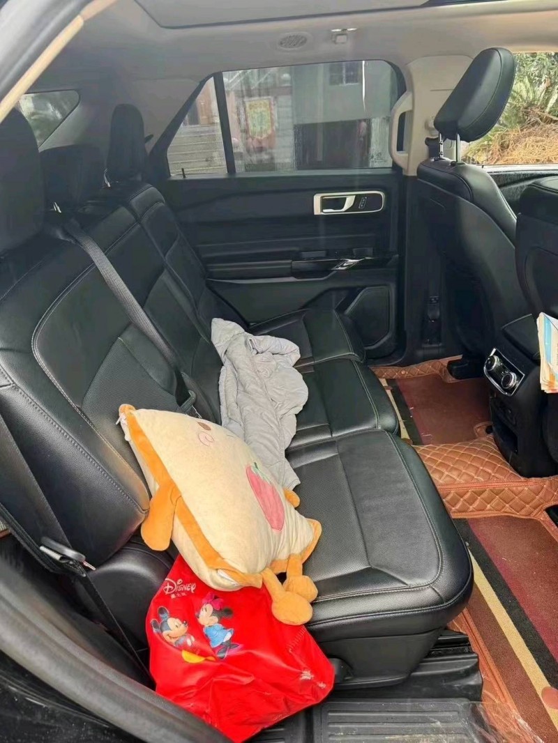 衡阳21年福特探险者4