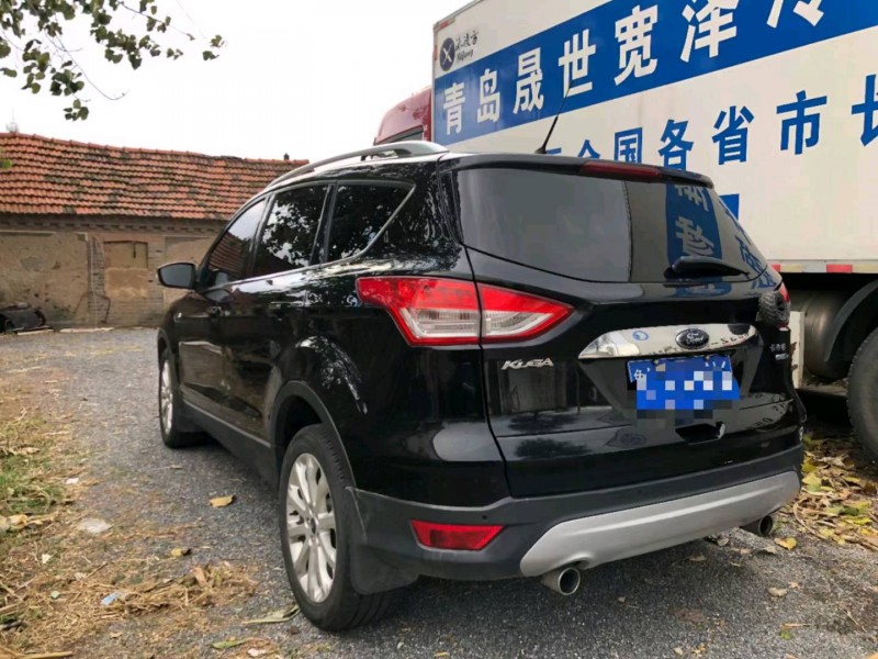 济南14年福特翼虎5