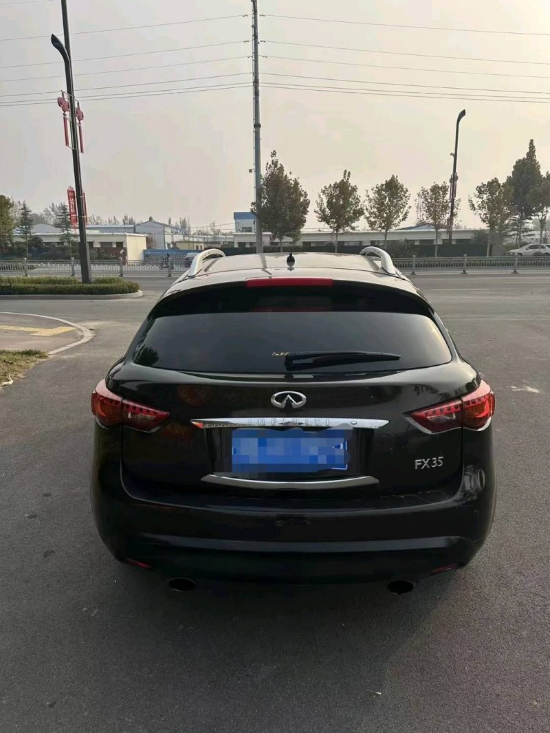 聊城11年英菲尼迪FX359