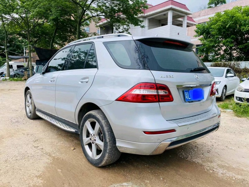 广州14年奔驰ML8
