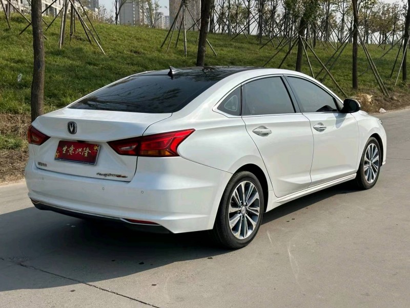鄭州18年長安汽車CC5