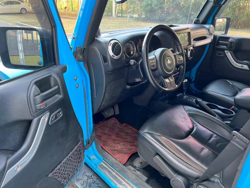 盐城18年Jeep牧马人7