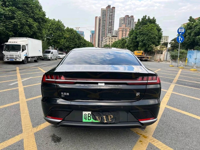 深圳21年比亚迪汉7