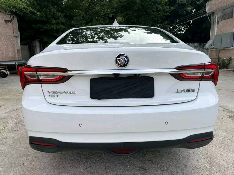 东莞21年别克威朗9